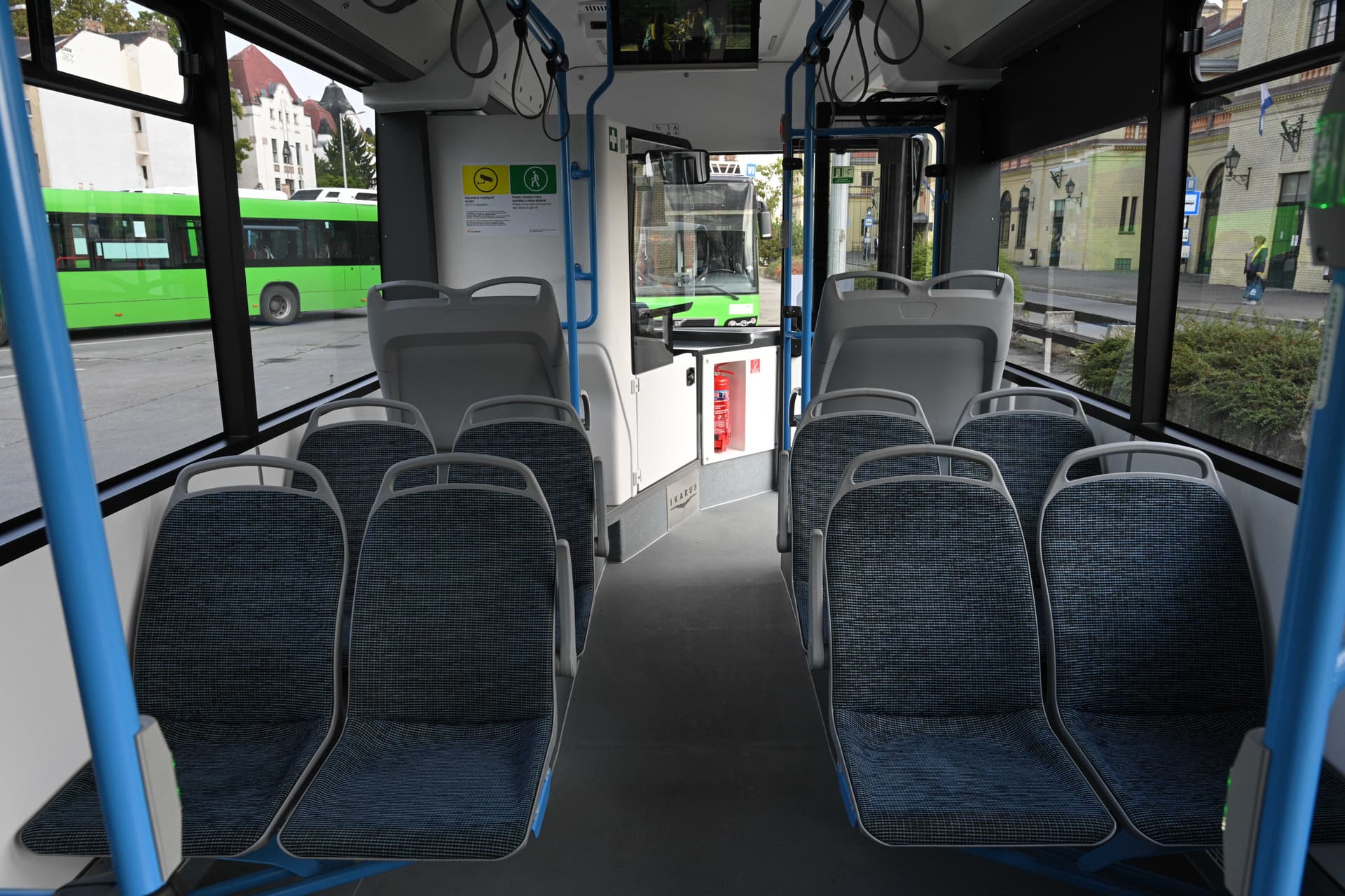 Ikarus, busz, autóbusz