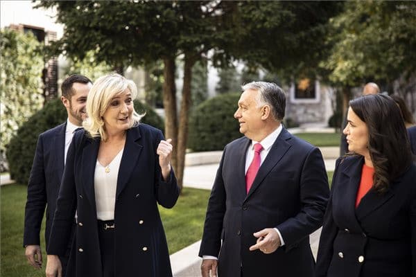 Orbán Viktor miniszterelnök, fogadja Marine Le Pent, a francia Nemzeti Tömörülés elnökét