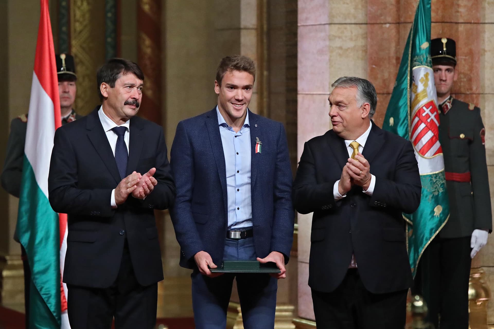 Olimpikonok kitüntetése