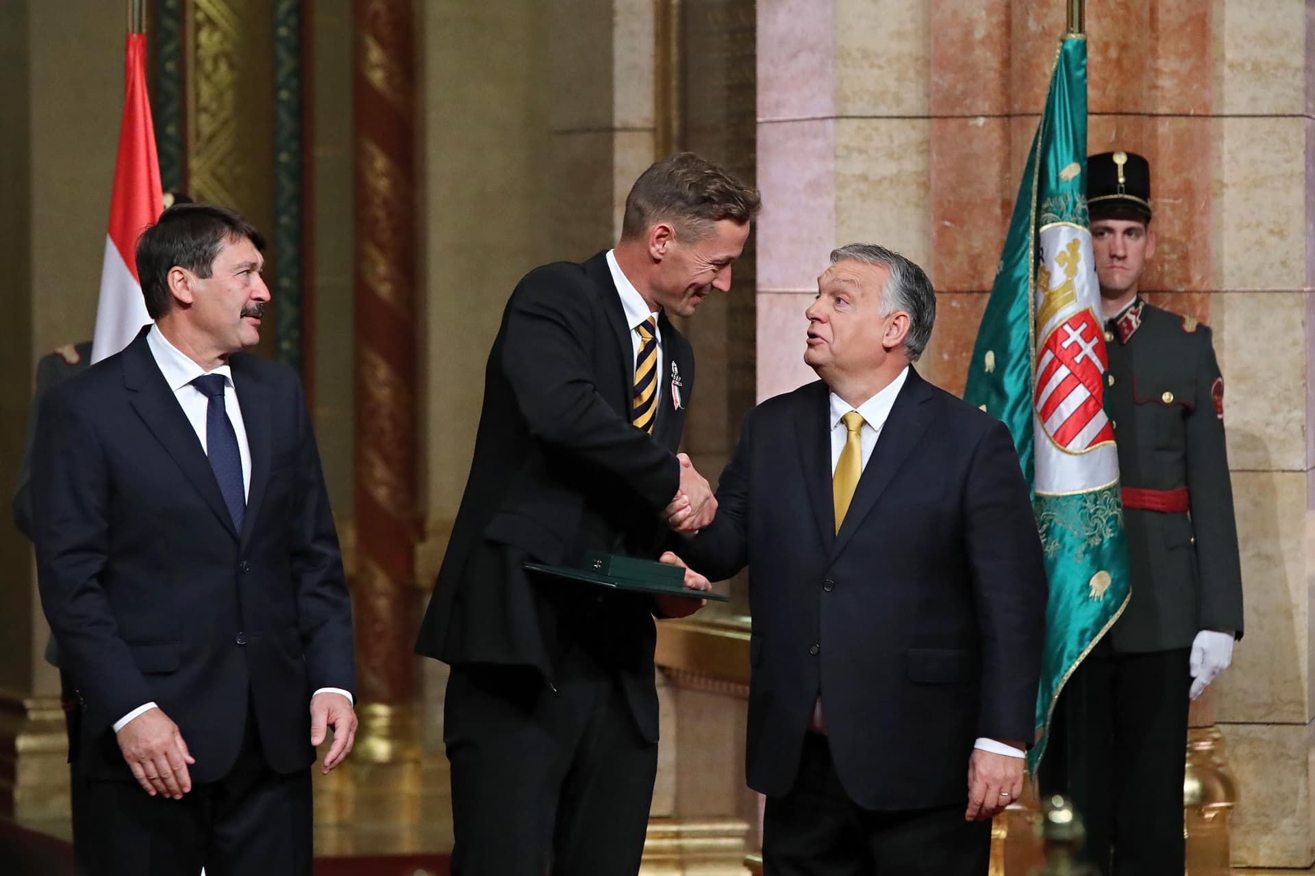 Olimpikonok kitüntetése