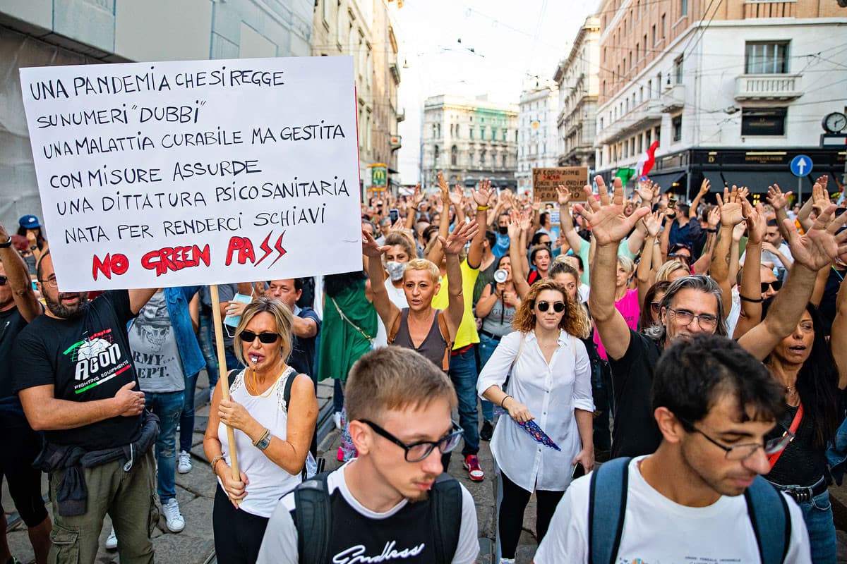 Péntektől csak védettségi igazolvánnyal lehet dolgozni Olaszországban