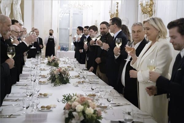 Orbán Viktor, Mateusz Morawiecki, Marine Le Pen