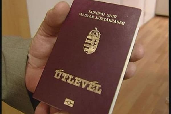 Az Amerikai Egyesült Államok a kettős állampolgársággal rendelkező külhoni magyarok adatait követelte Magyarországtól