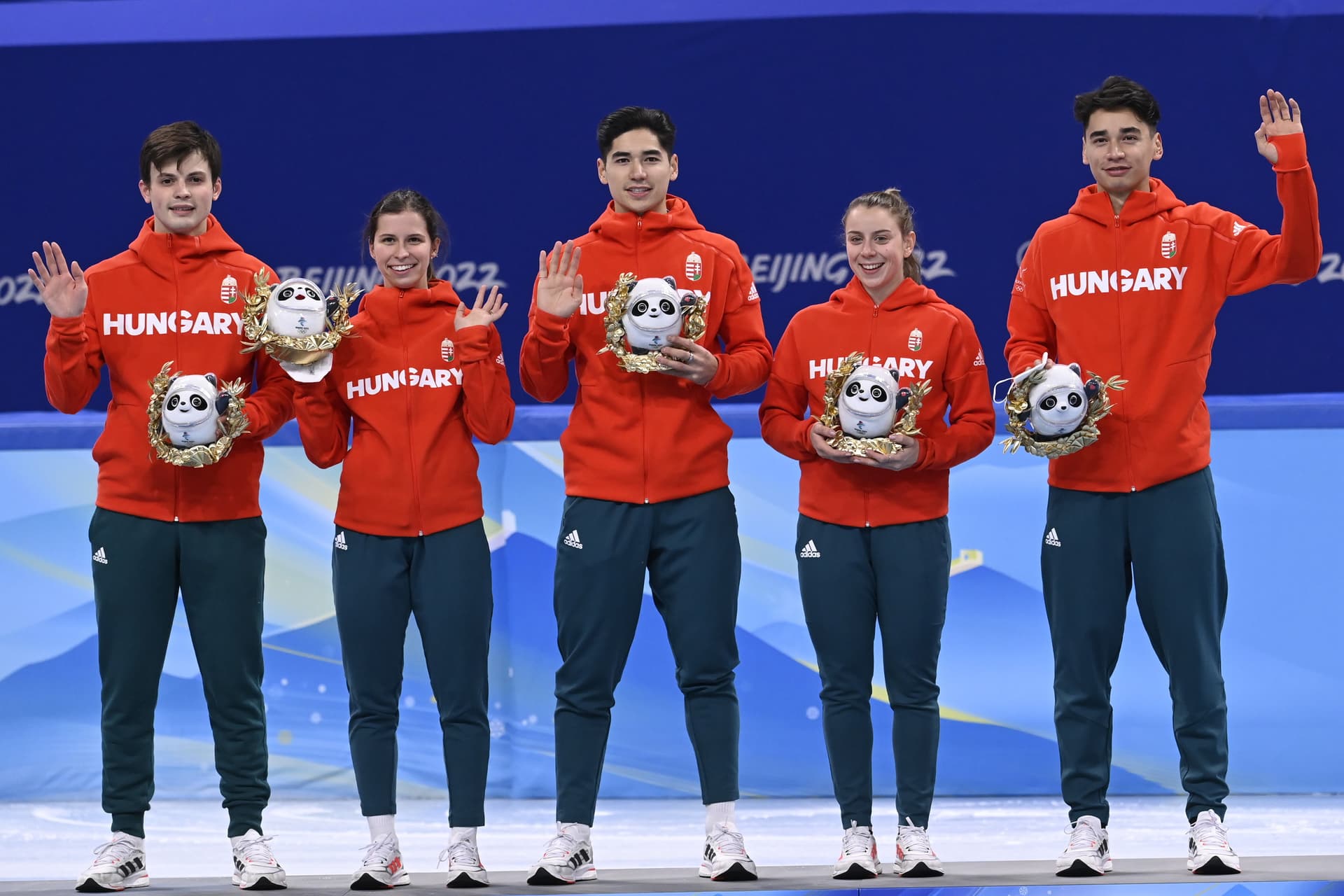 Magyar bronzérem a nyitónapon