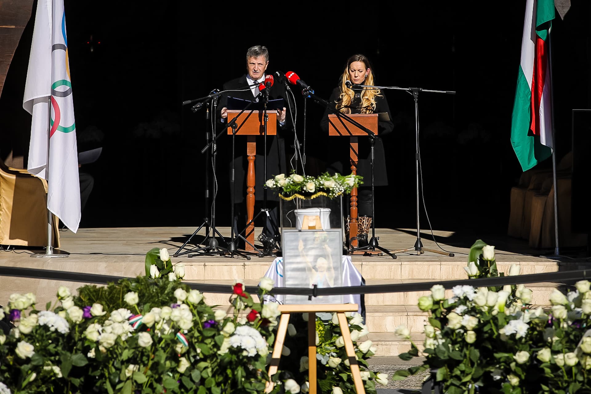Csollány temetés