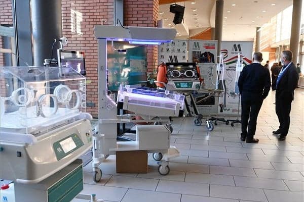 Csalás: újabb 17 embert fogtak el az orvosi segédeszközökkel kapcsolatos ügyben