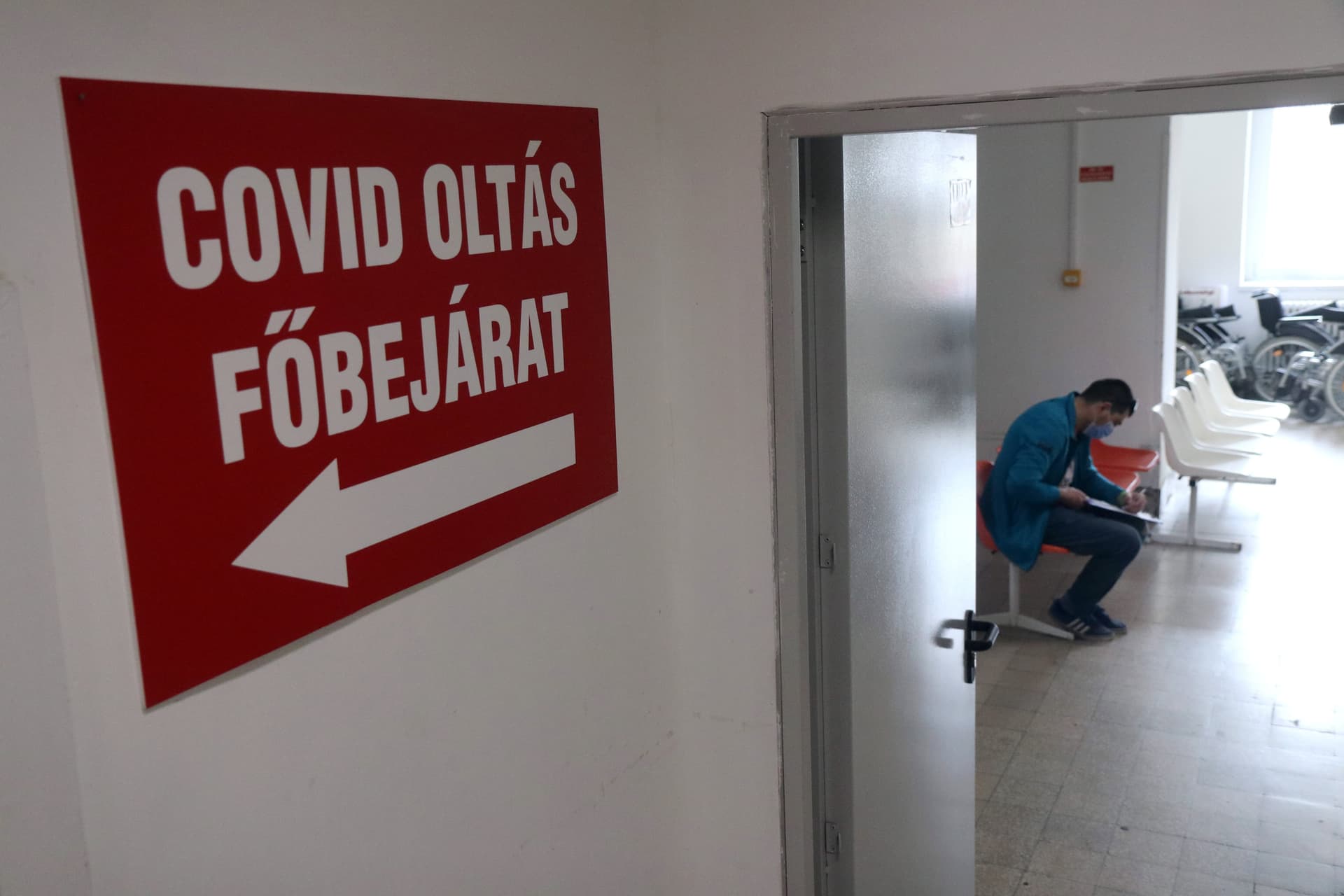 Újra emelkedett a koronavírussal fertőzöttek száma
