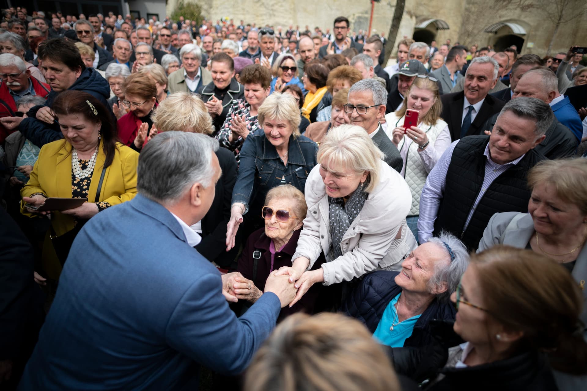 Orbán Viktor Egerben