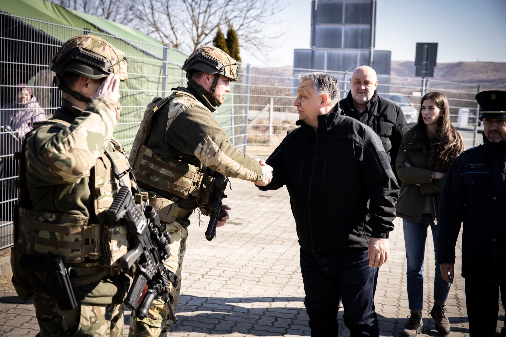 A világ legelső Orbán Viktor fotó galériája, nincs még egy ilyen