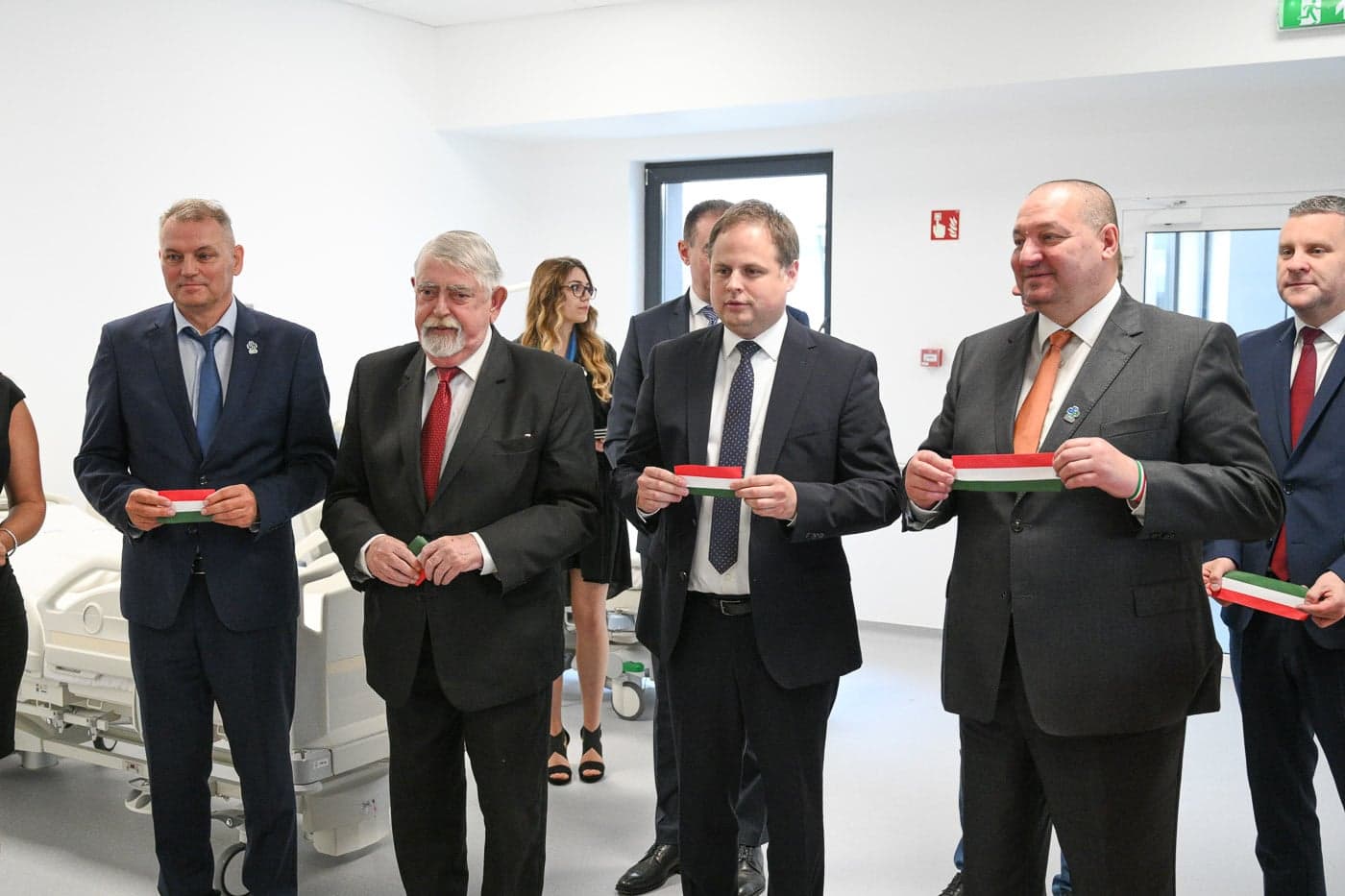 Átadták a Jahn Ferenc Dél-pesti Kórház új diagnosztikai épületét