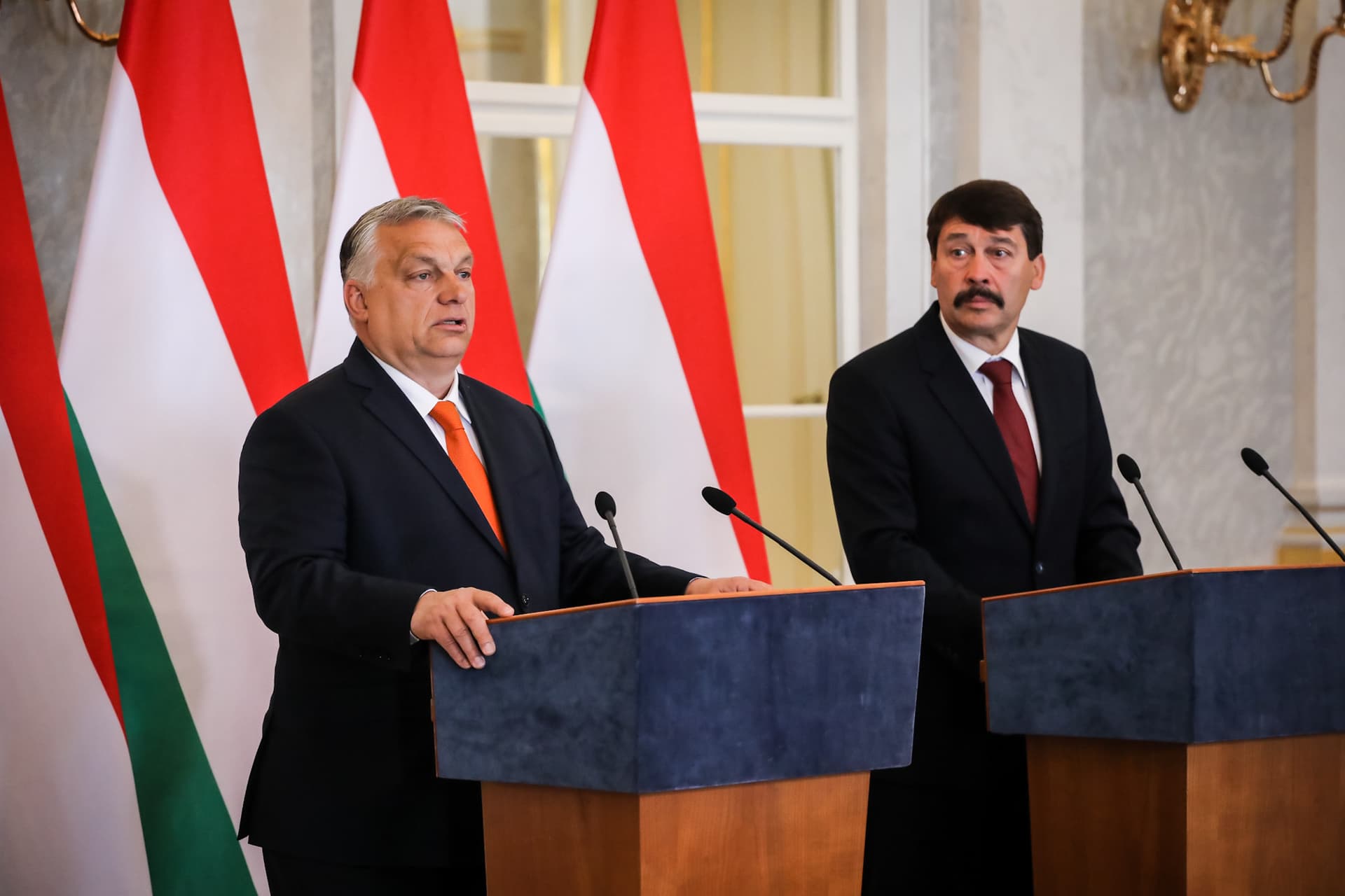 Orbán Viktort, a választásokon győztes Fidesz elnökét kérte fel kormányalakításra Áder János köztársasági elnök