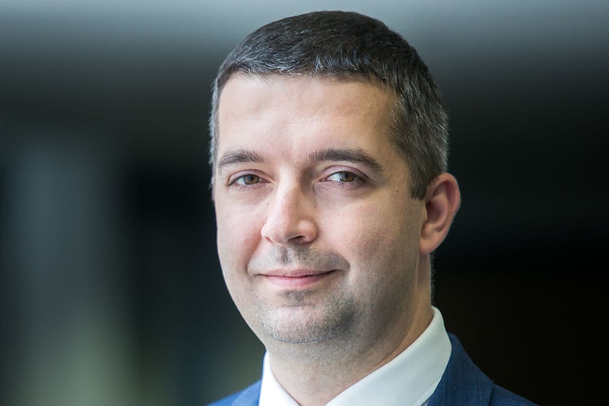 Brüsszel nem védi meg a kelet-európai termelőket