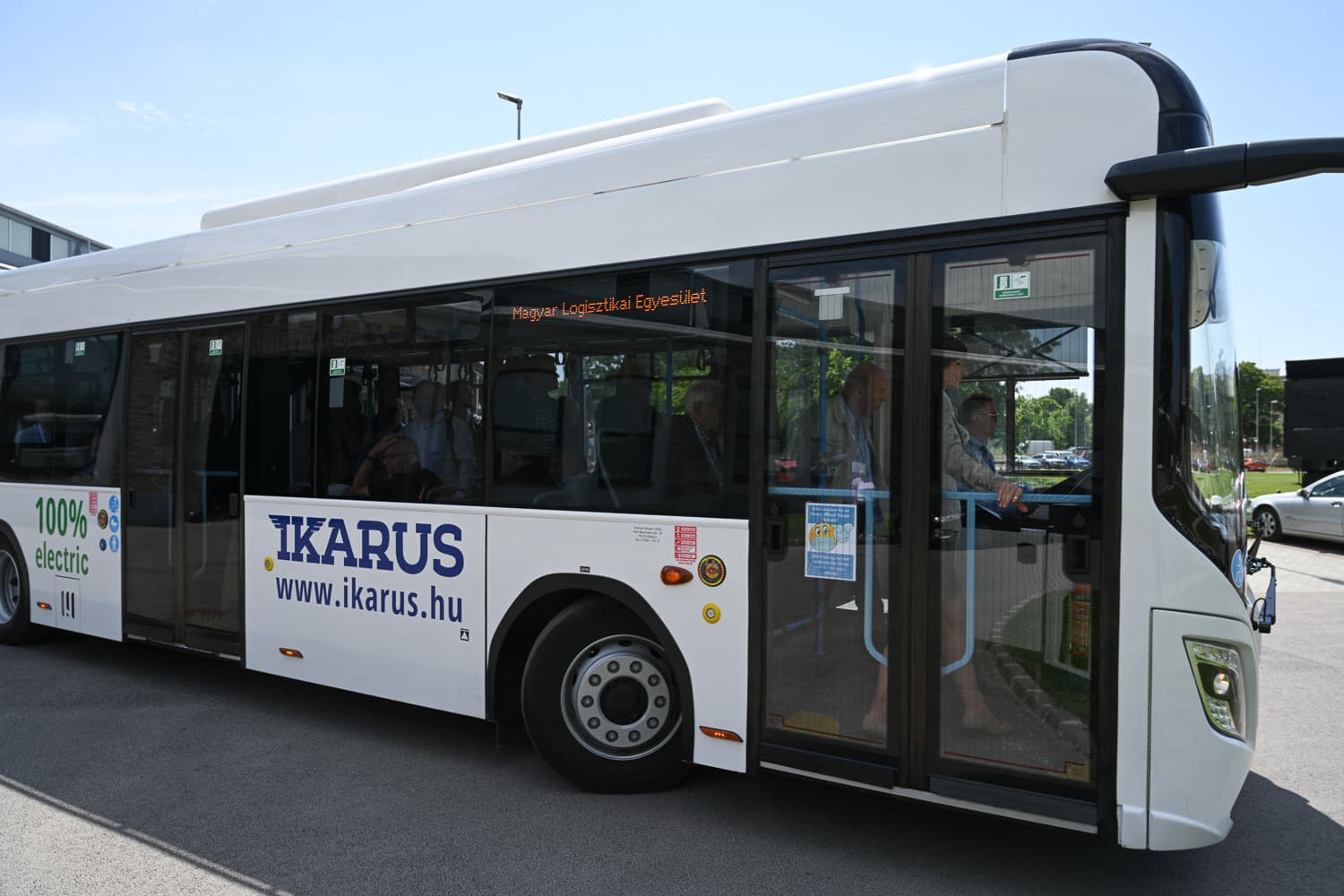 Ikarus