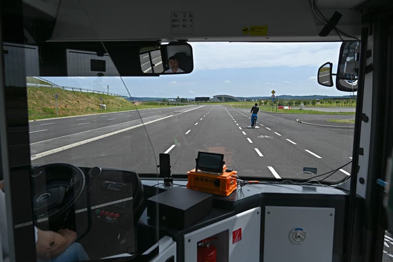 Ikarus