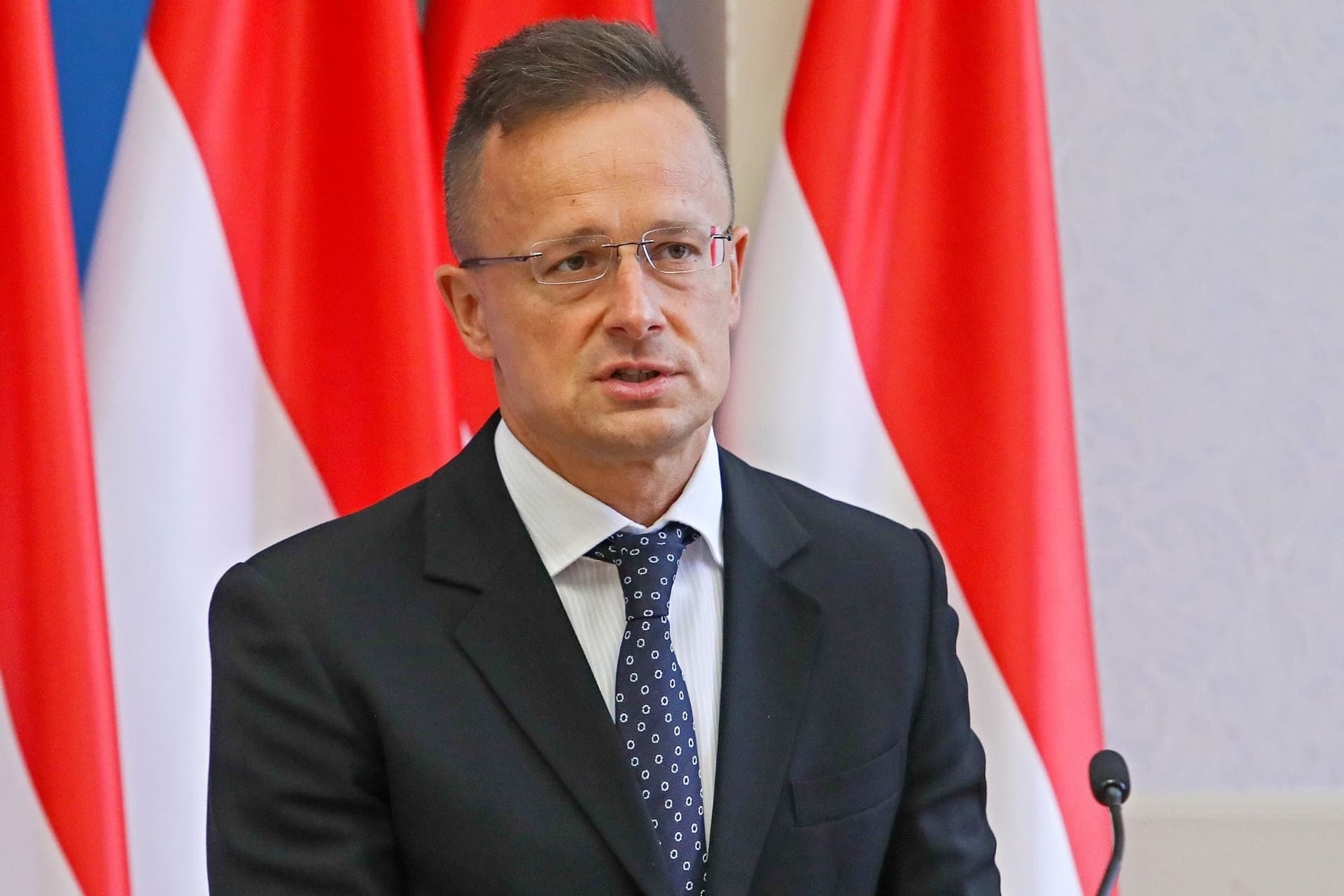 Szijjártó: Hazánk érdeke a béke
