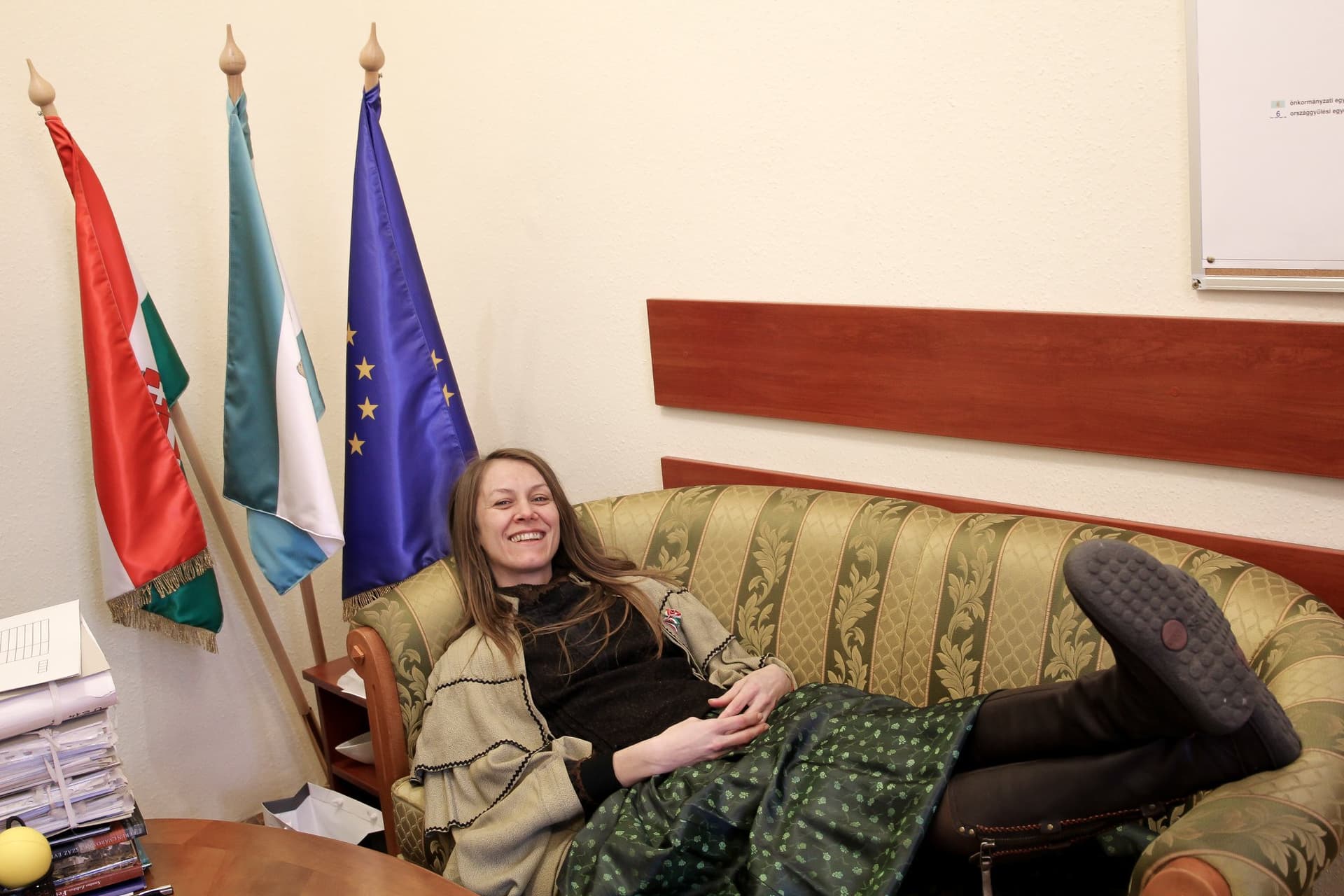 Kétfarkú Kutyapárt Két farkú Kutya párt MKKP Döme Zsuzsanna