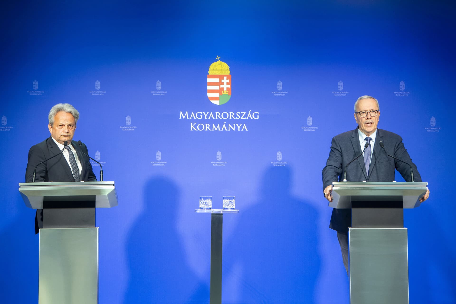 Bakondi: Bonyolult, gyorsan változó és veszélyes a határőrizeti helyzet