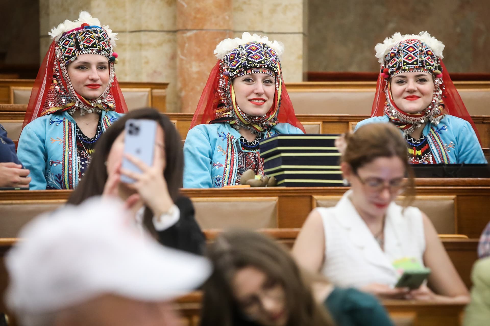 Kurultaj megnyitó az Országházban