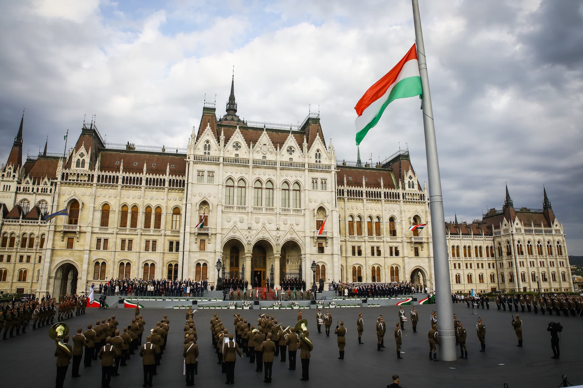 Augusztus 20. 1.