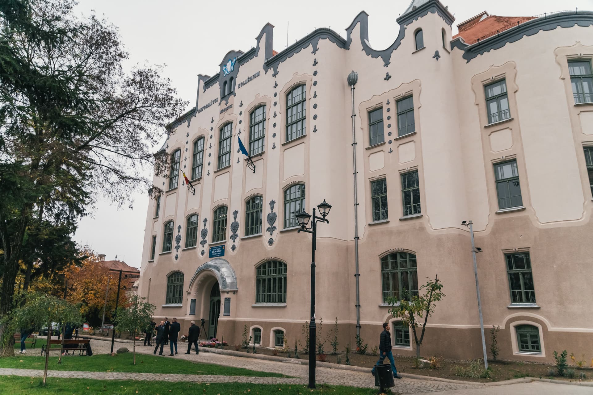 A Bolyai Farkas Gimnázium és a Marosvásárhelyi Református Kollégium magyar állami támogatással felújított épületének átadása