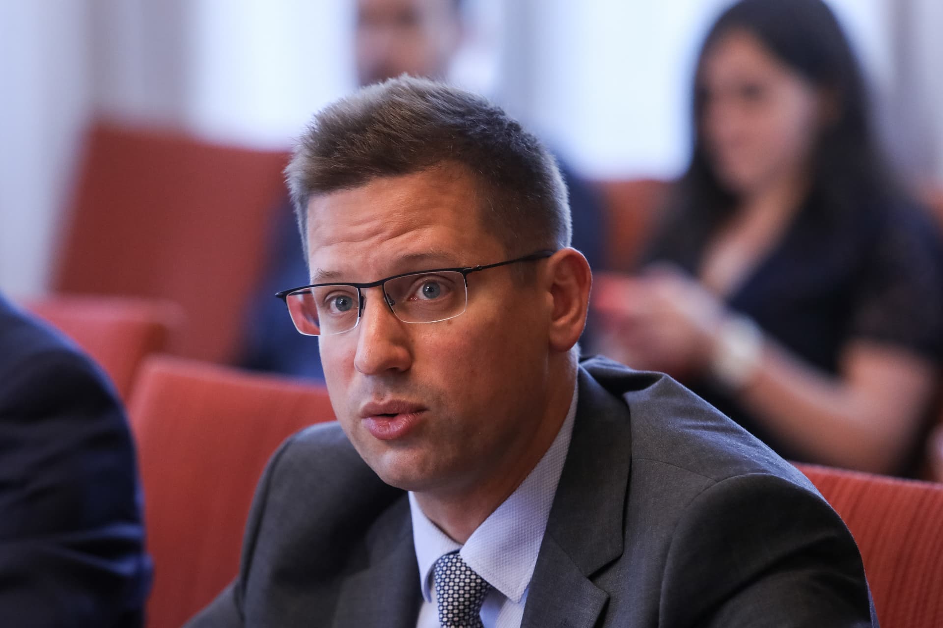 Gulyás Gergely (válasz)levelét megírta