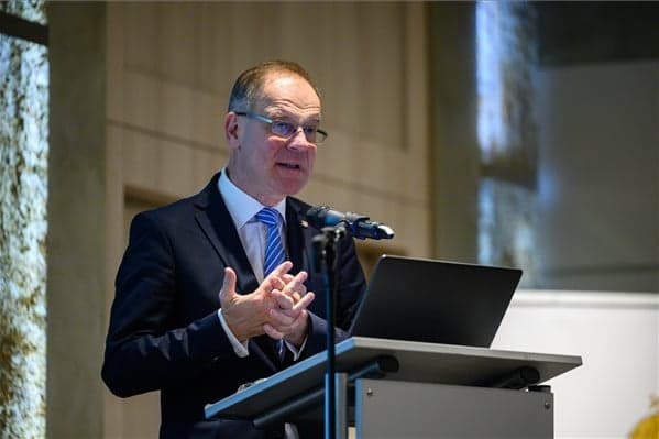 Minden esély megvan a partnerségi megállapodások aláírására