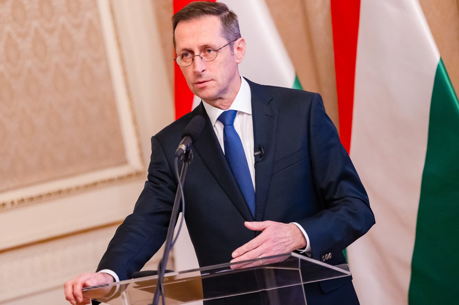 Varga Mihály a nemzeti konzultáció kitöltésére biztatott