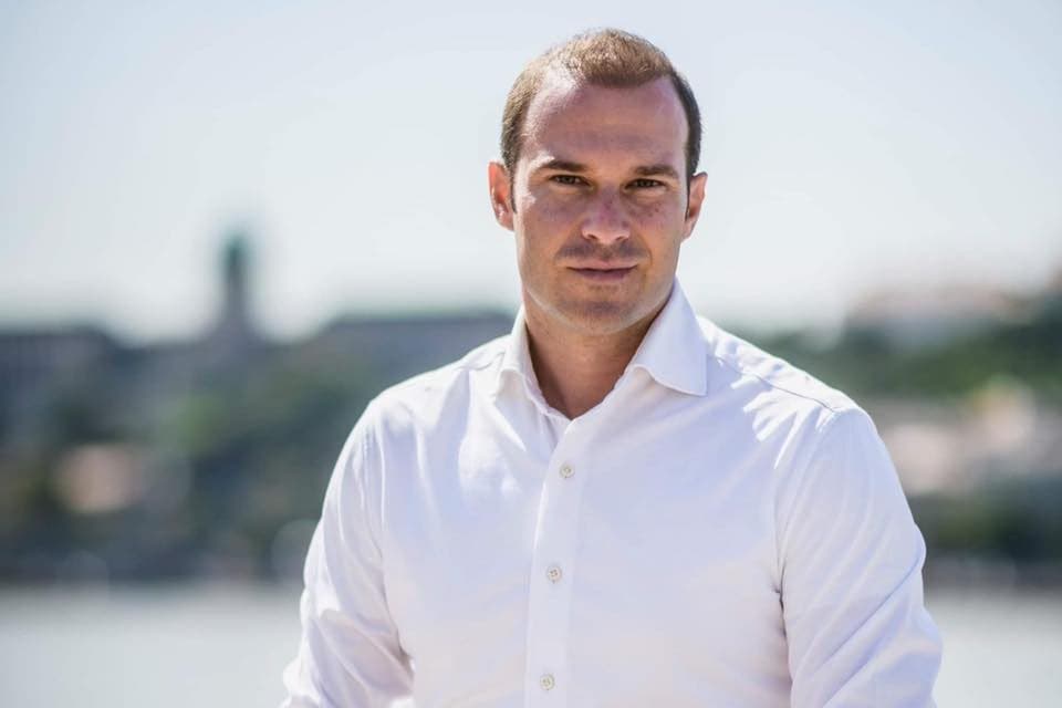 Hollik István: Figyelemfelhívó kampányt indít a Fidesz + VIDEÓ