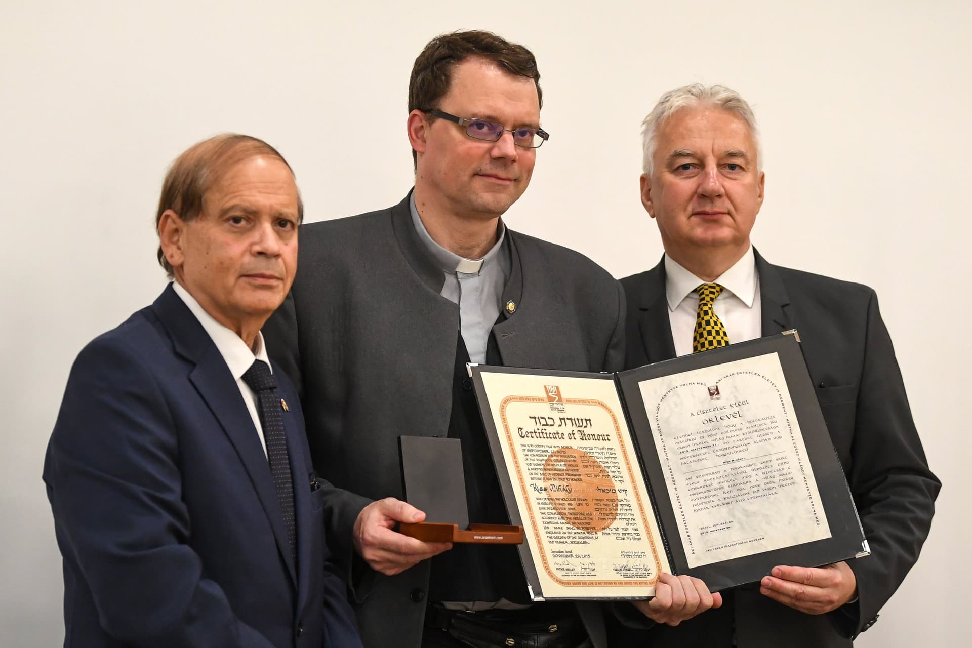 Posztumusz Világ Igaza kitüntetést kapott Kiss Mihály szalézi szerzetes
