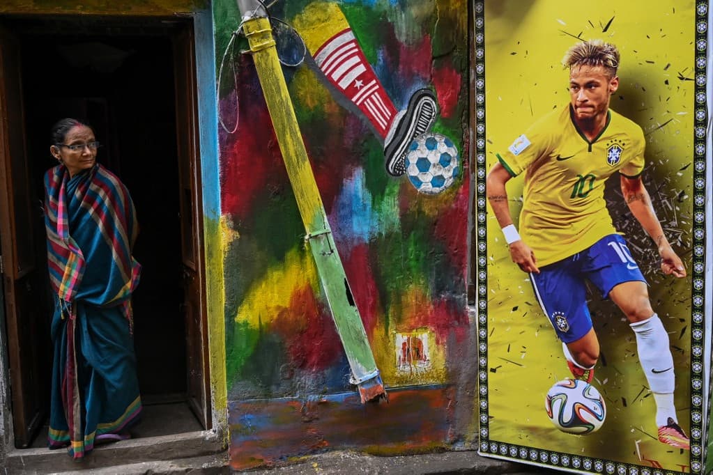 A Neymar-hasonmás a gesztusokat is betanulta