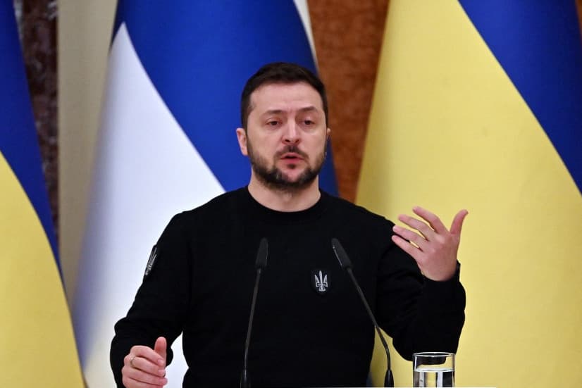 Volodimir Zelenszkij szerint Európának imádkoznia kell, hogy Ukrajna ne essen el