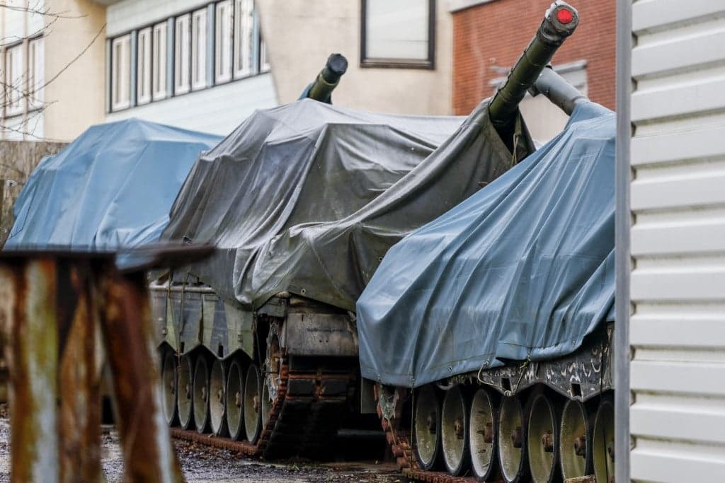 Lengyelországban javítják az ukrán Leopardokat