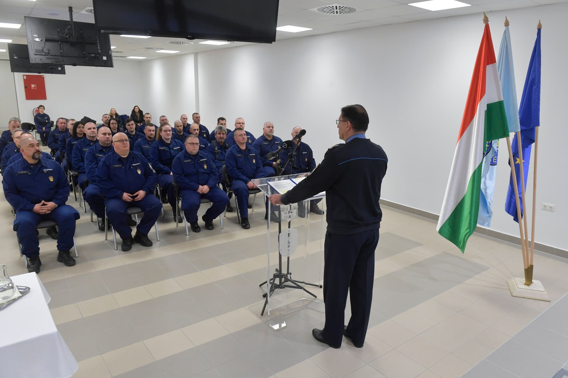 Újabb magyar rendőri egység indul Észak-Macedóniába