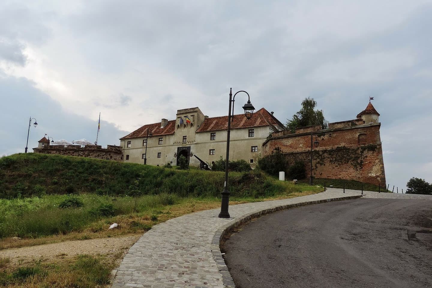 Mégis Brassóé lehet a fellegvár