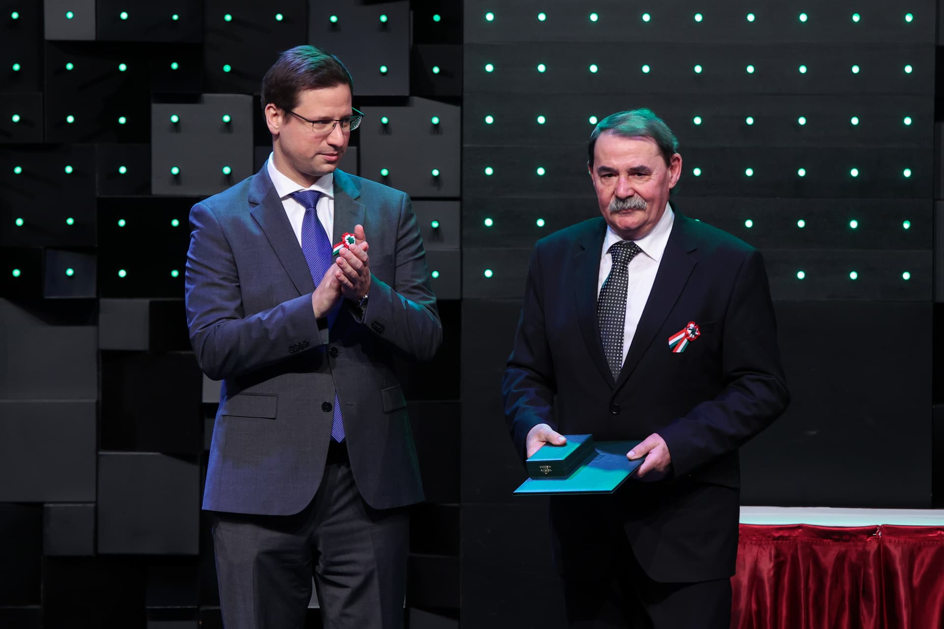 Állami kitüntetések és miniszteri elismerések átadója