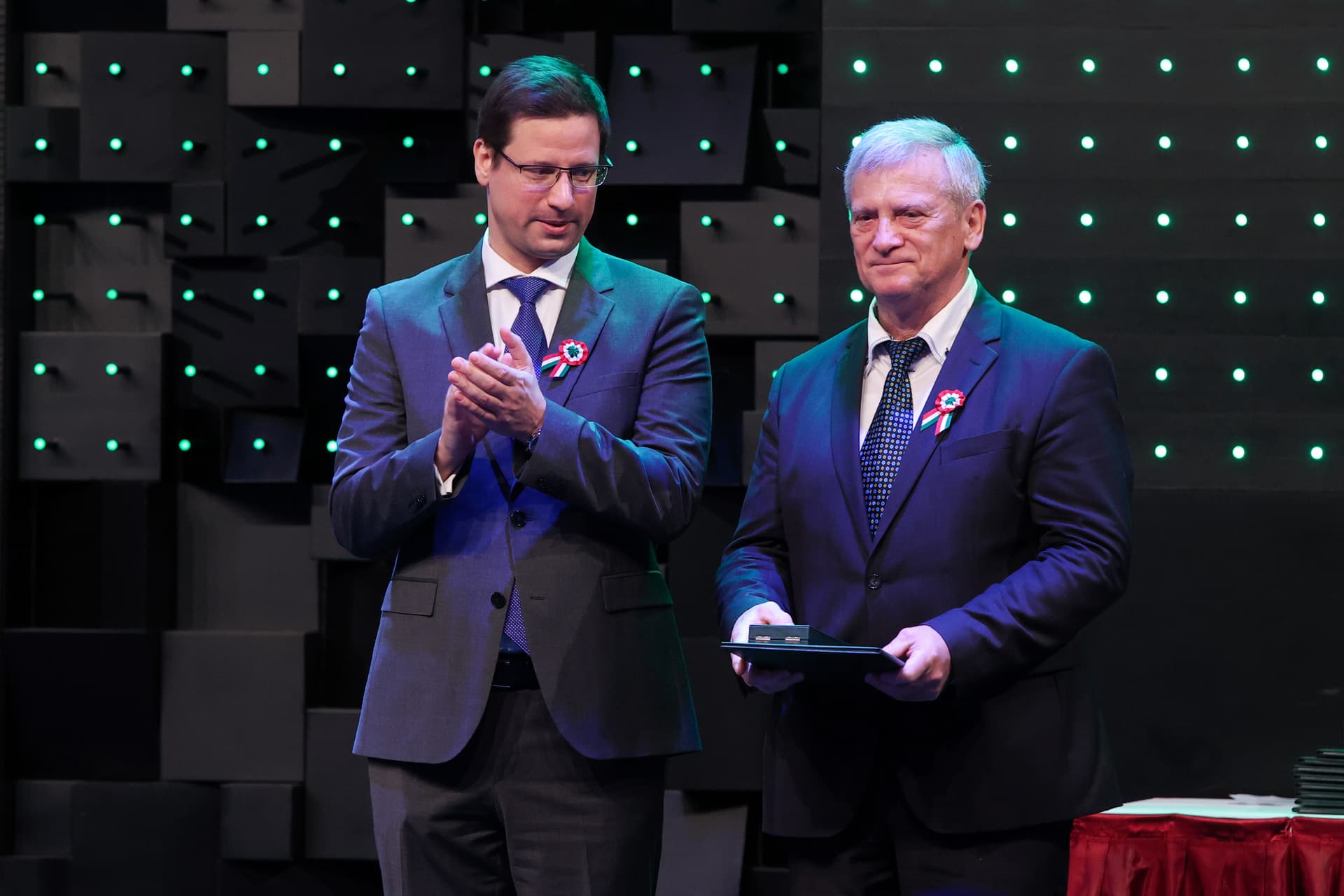 Állami kitüntetések és miniszteri elismerések átadója