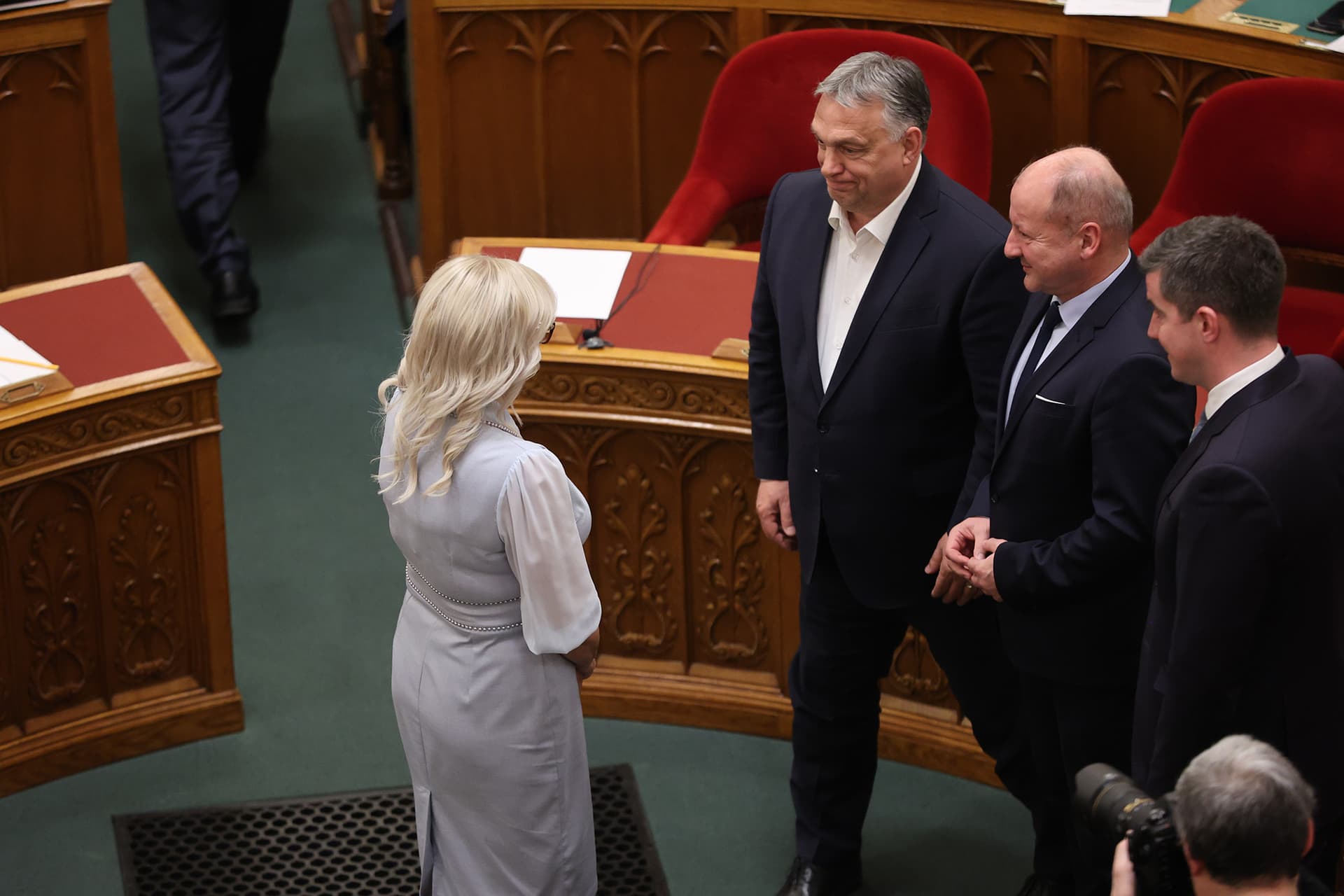 Fidesz: Gyurcsányék most sem támogatták a családtámogatások, a nyugdíjak, a rezsicsökkentés védelmét