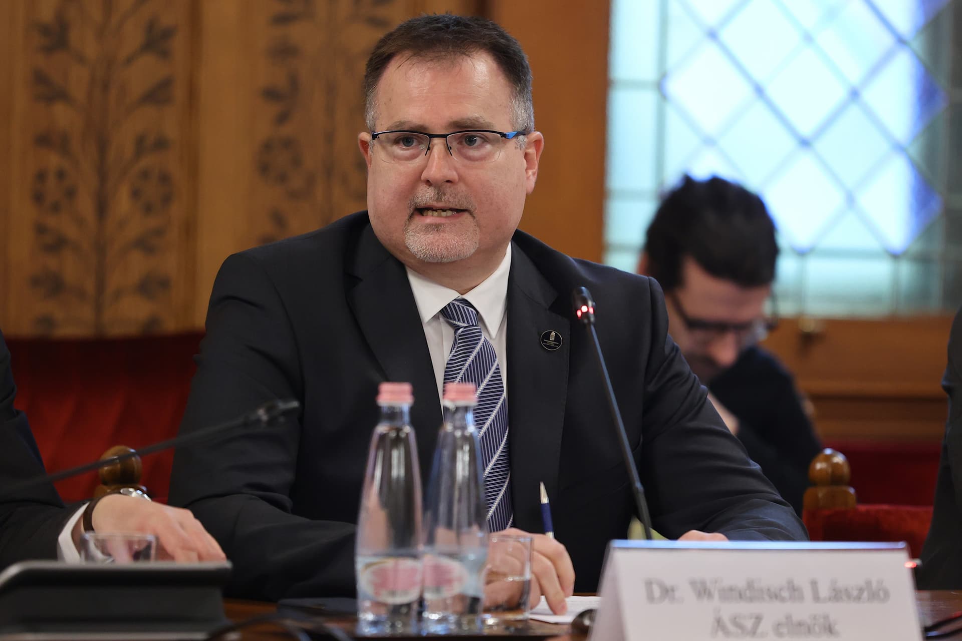 Windisch László: Tiltott kampányfinanszírozás gyanúja miatt csúszik az ÁSZ jelentése
