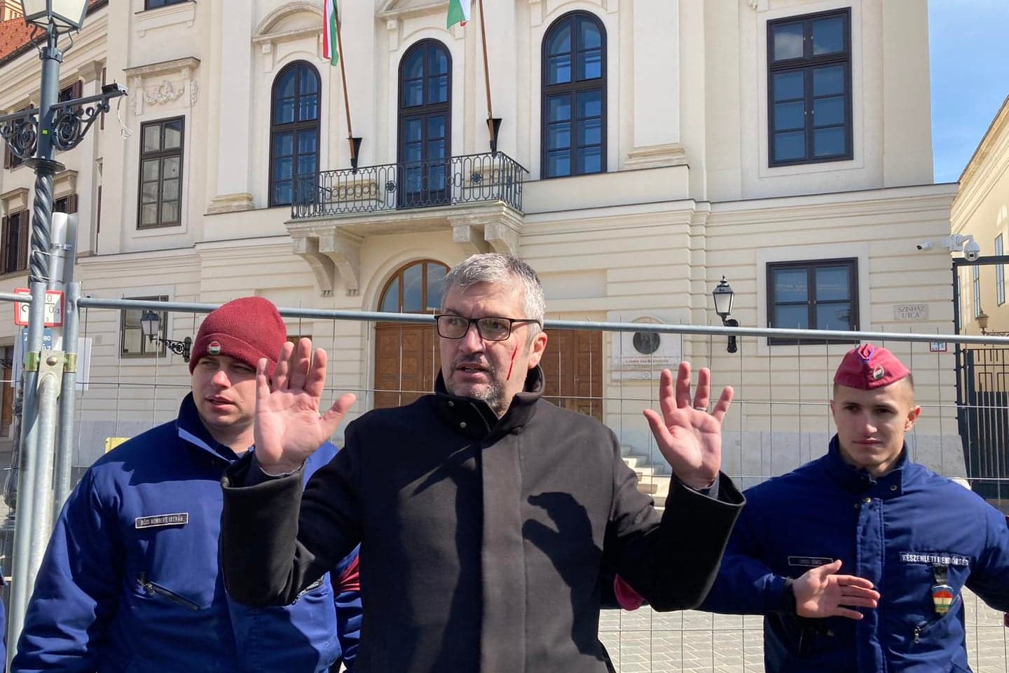 A bíróság elutasította Hadházy Ákos rendőri fellépést sérelmező felülbírálati indítványát
