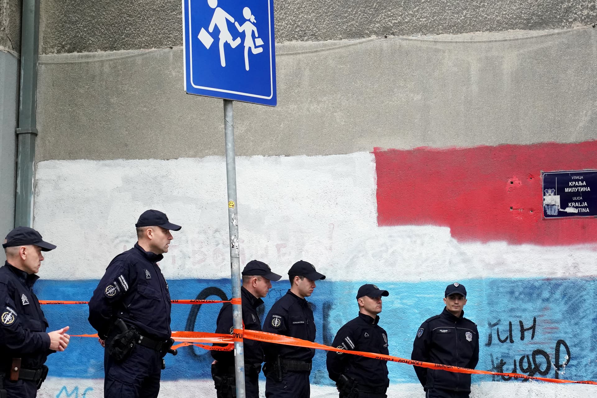 Lövöldözés egy belgrádi iskolában