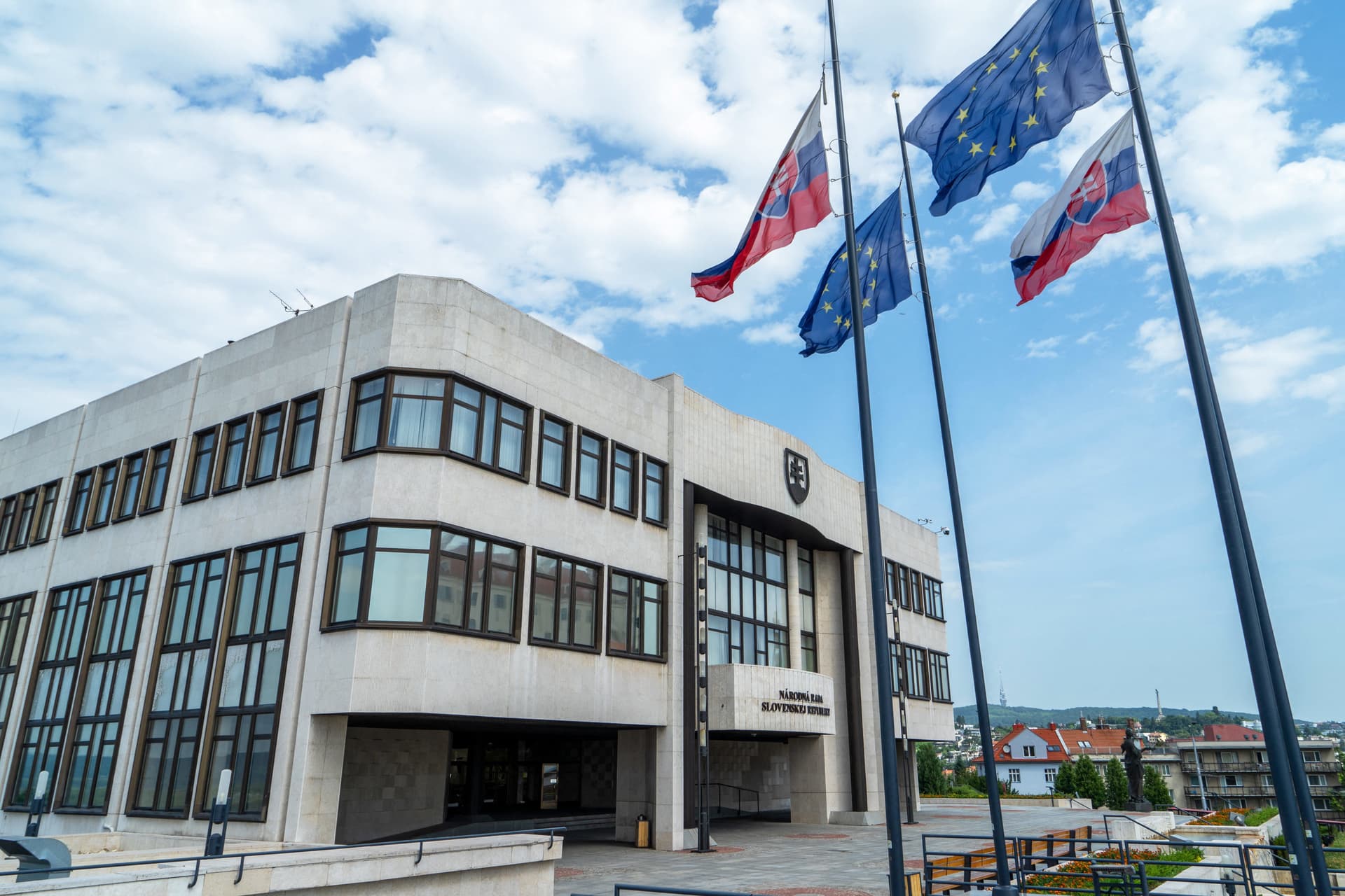 Nem kapott bizalmat az Ódor Lajos vezette szlovák kormány