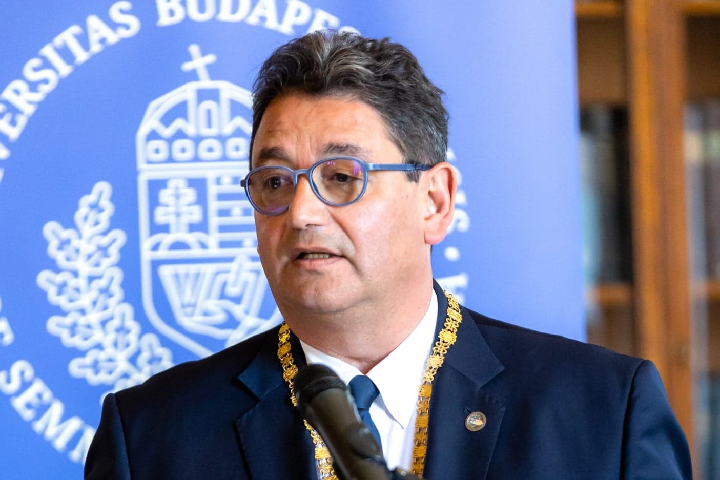 A koraszülöttek kezelésére gyűjt a közmédia