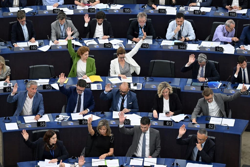 Az EP több képviselői helyet javasol kilenc uniós ország számára