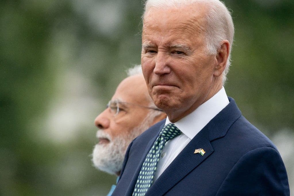 Medvegyev szerint Joe Biden „Amerika idiótája”