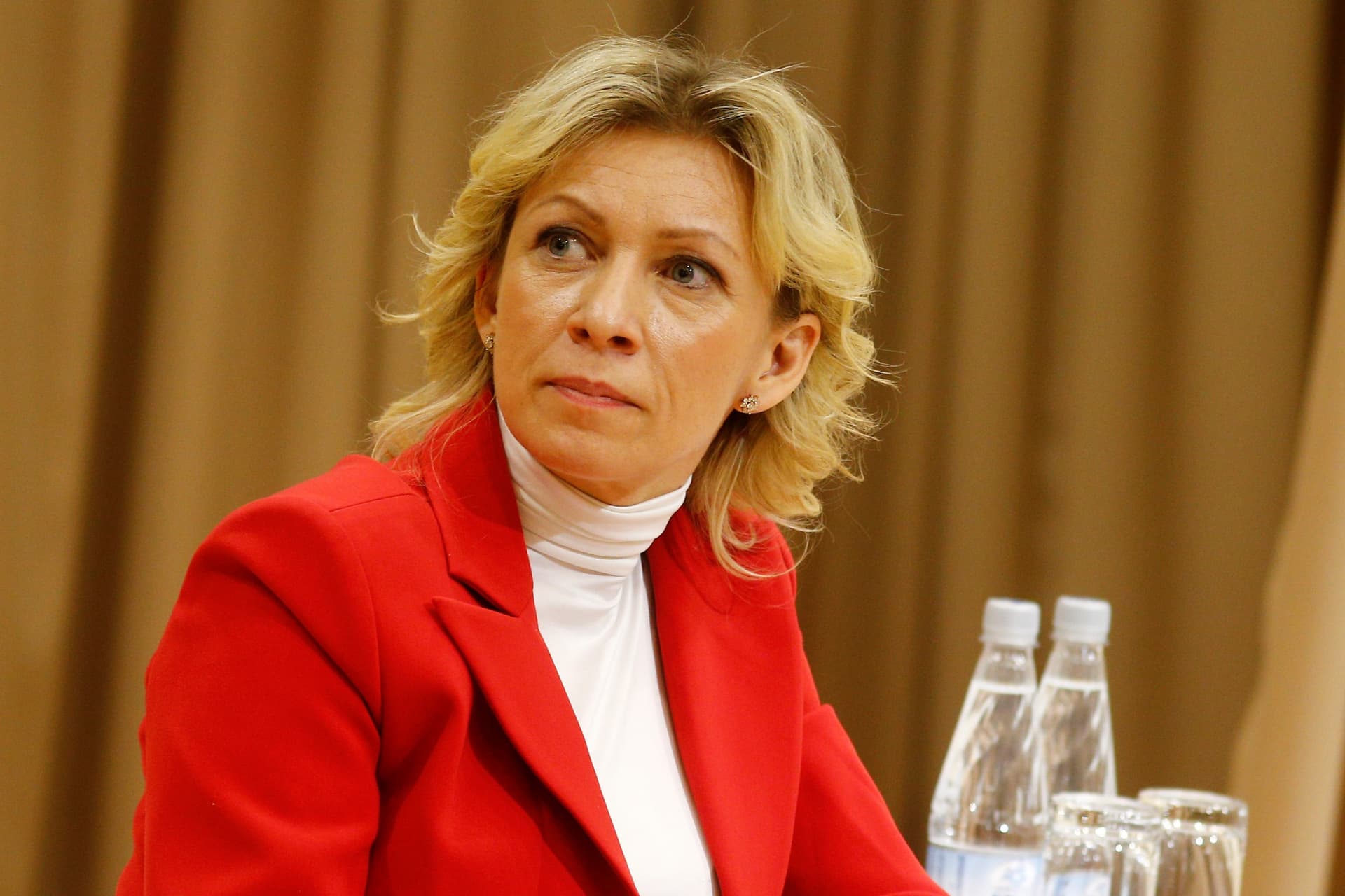 Zaharova: A kazettás bombák civil áldozataiért az Egyesült Államok lesz a felelős