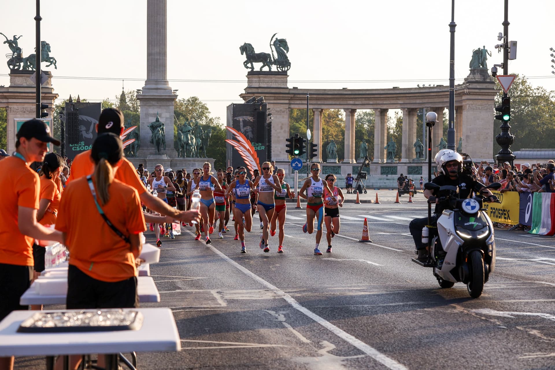 Atlétikai vb 2023 - női maratonfutás
atlétikai vb atlétika világbajnokság