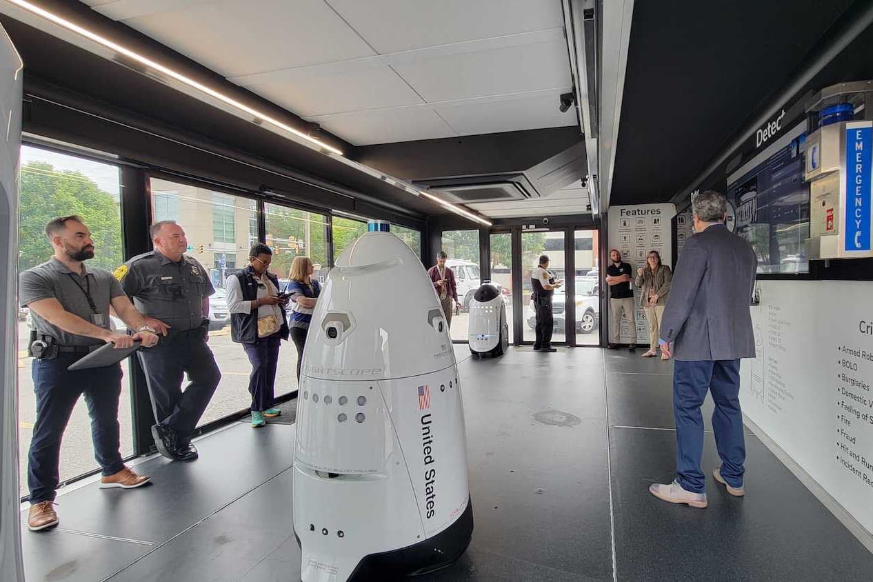 Szolgálatba állt az első robotzsaru Amerikában
