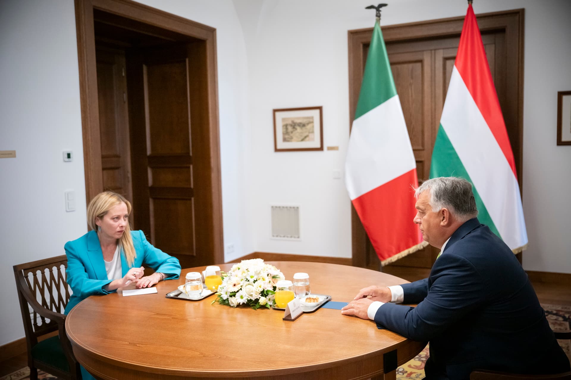 Orbán Viktor az olasz miniszterelnökkel tárgyalt