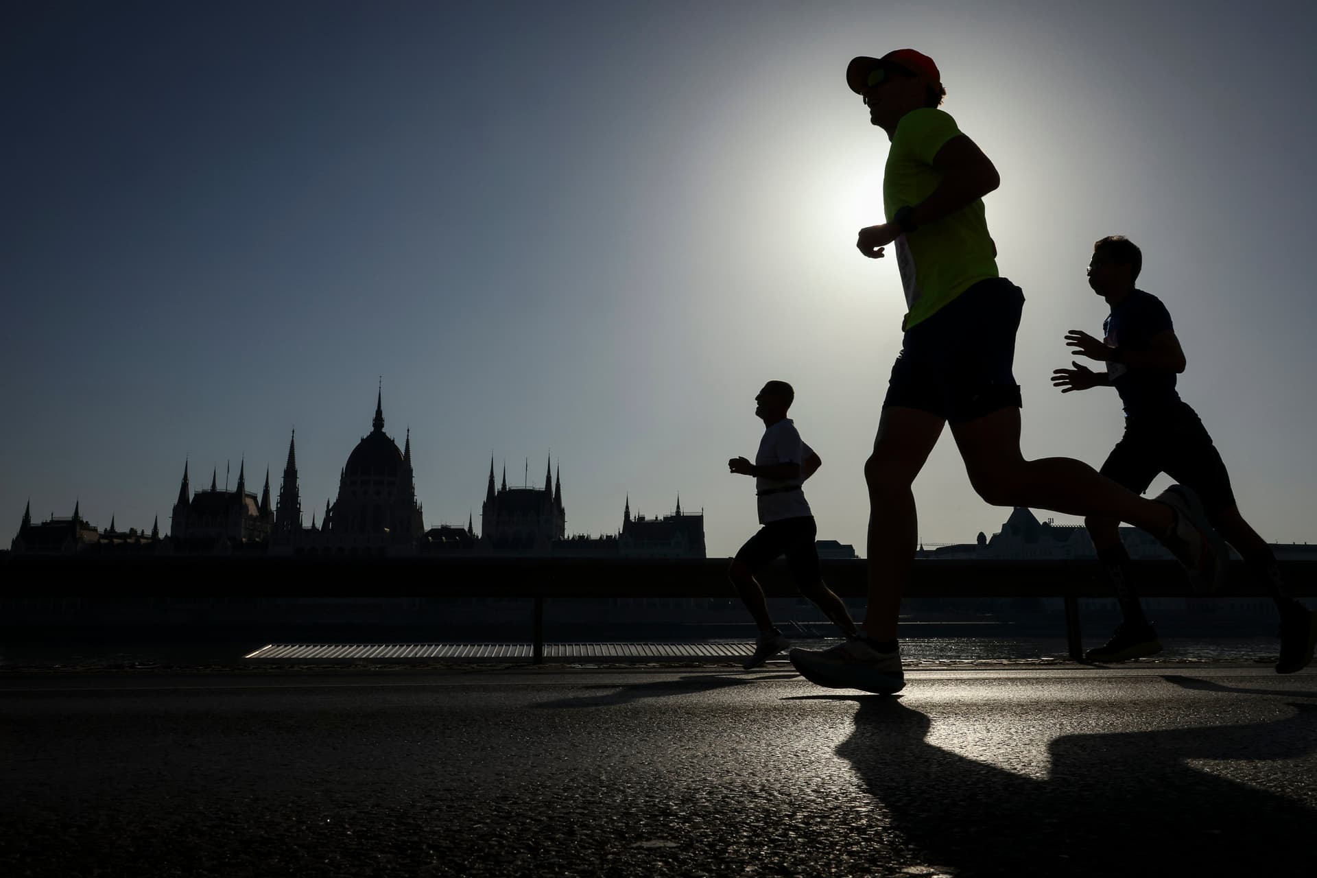 Hatvankilenc évesen futotta le a félmaratont Reisch József