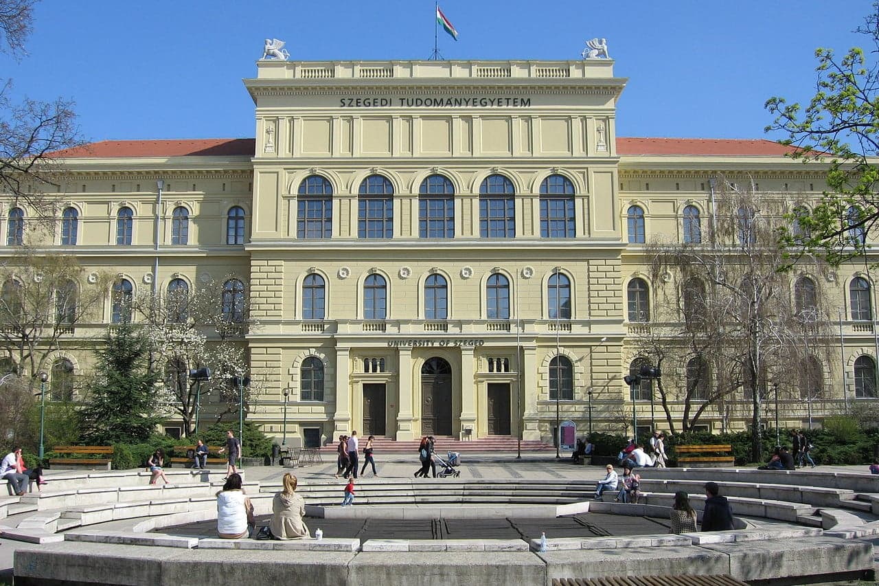 A légúti gombák ellen küzd a Szegedi Tudományegyetem